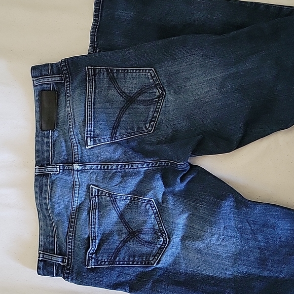 Jeans - Picture 3 of 3